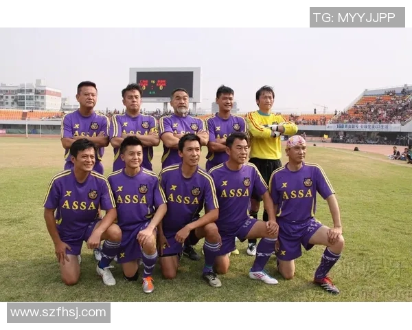 上海足球明星赛盛况空前球星云集激情四溢引发球迷热潮